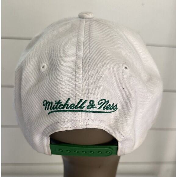Mitchell & Ness Boston Celtics Snapback Hat Cap - White/Green - Picture 3 of 11